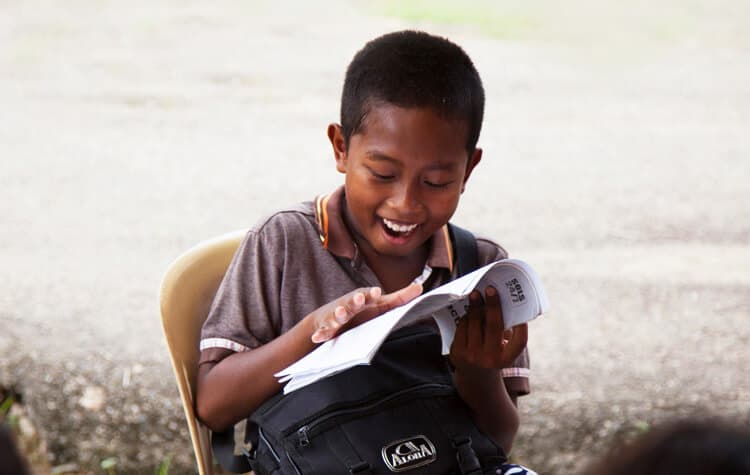 Provide free education to B40 community